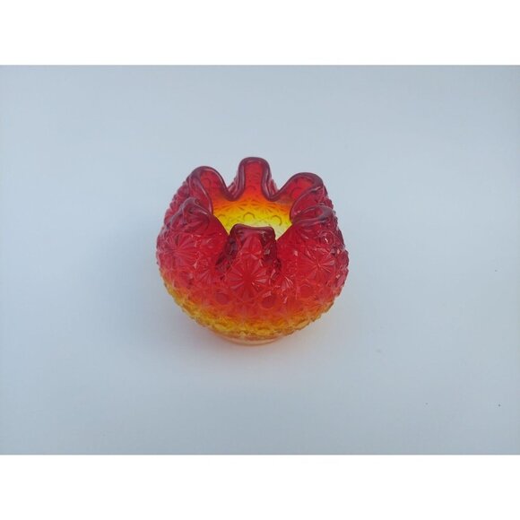 L E Smith Glass Amberina Daisy & Button Crimped Rose Bowl Vase - Picture 2 of 6